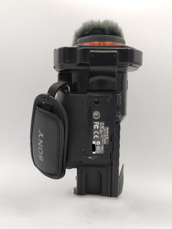 دوربین فیلمبرداری سونی sony NEX-VG900E|دوربین عکاسی و فیلم‌برداری|تهران, پامنار|دیوار