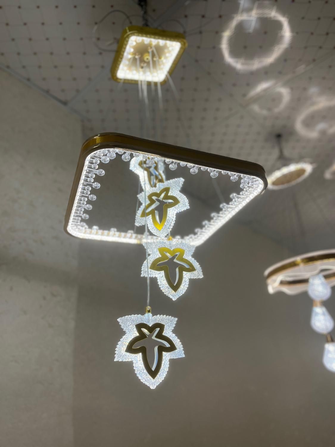 لوستر سه شعله کریستال هوشمند با ریموت کنترل|لوستر و چراغ آویز|تهران, نیروی هوایی (پیروزی)|دیوار