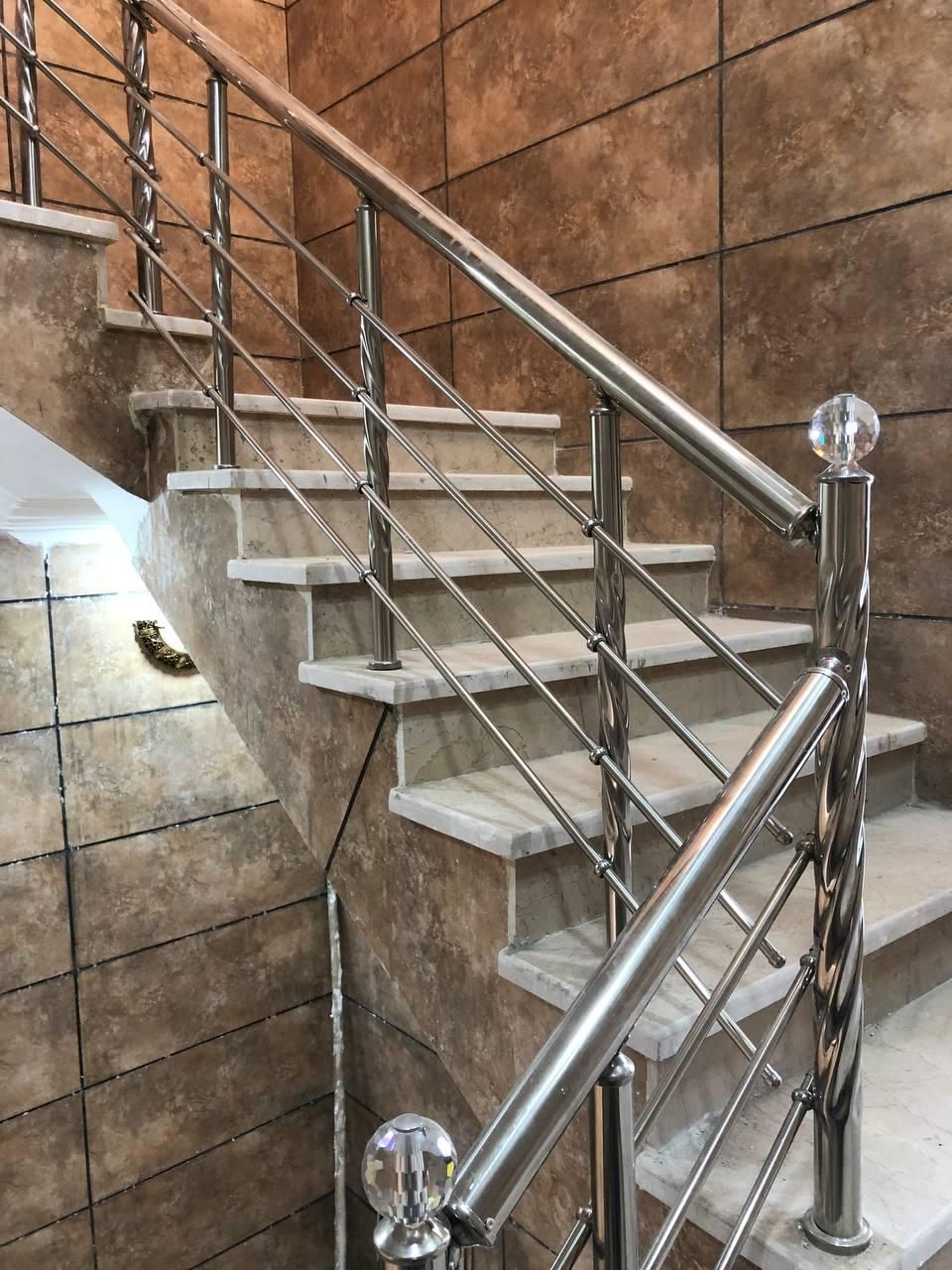 کابینت،پنجره دوجداره،قرنیز،سکوریت،روف گاررن|خدمات پیشه و مهارت|یزد, |دیوار