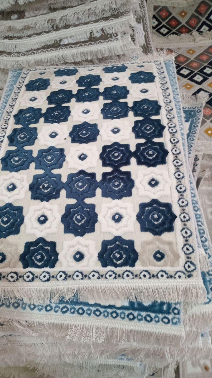 پادری/پادریبرزنتی/پادری۷۰۰شانه|پادری|کاشان, میدان میوه تره بار|دیوار