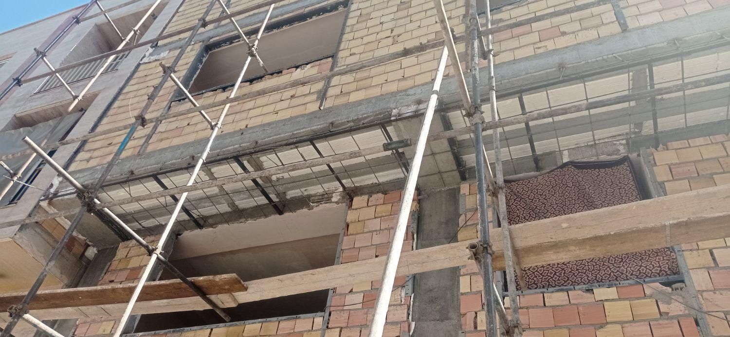 شاگرد بنا ماهر|استخدام معماری، عمران و ساختمانی|قزوین, |دیوار