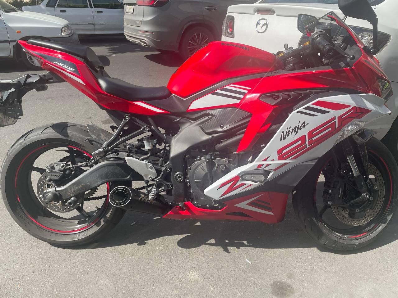 نینجا ۴سیلندر ninja zx 25r/چکی/معاوضه/استثنایی|موتورسیکلت|تهران, بهار|دیوار