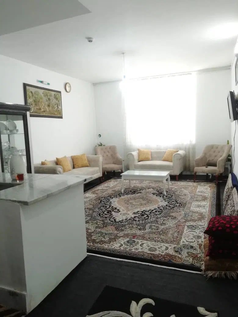 اپارتمان/سوعیت/اجاره روزانه/|اجارهٔ کوتاه‌مدت آپارتمان و سوئیت|مشهد, حسین‌آباد|دیوار