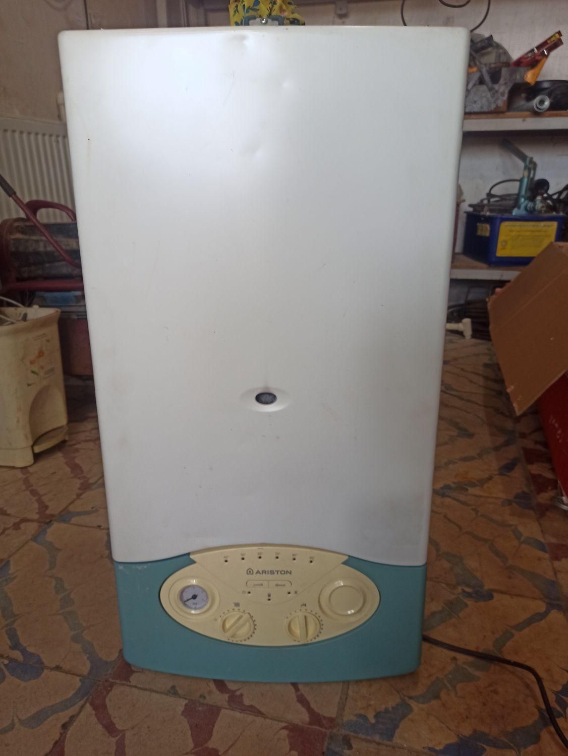 پکیج اریستون ایتالیایی|آبگرمکن، پکیج، شوفاژ|پیرانشهر, |دیوار