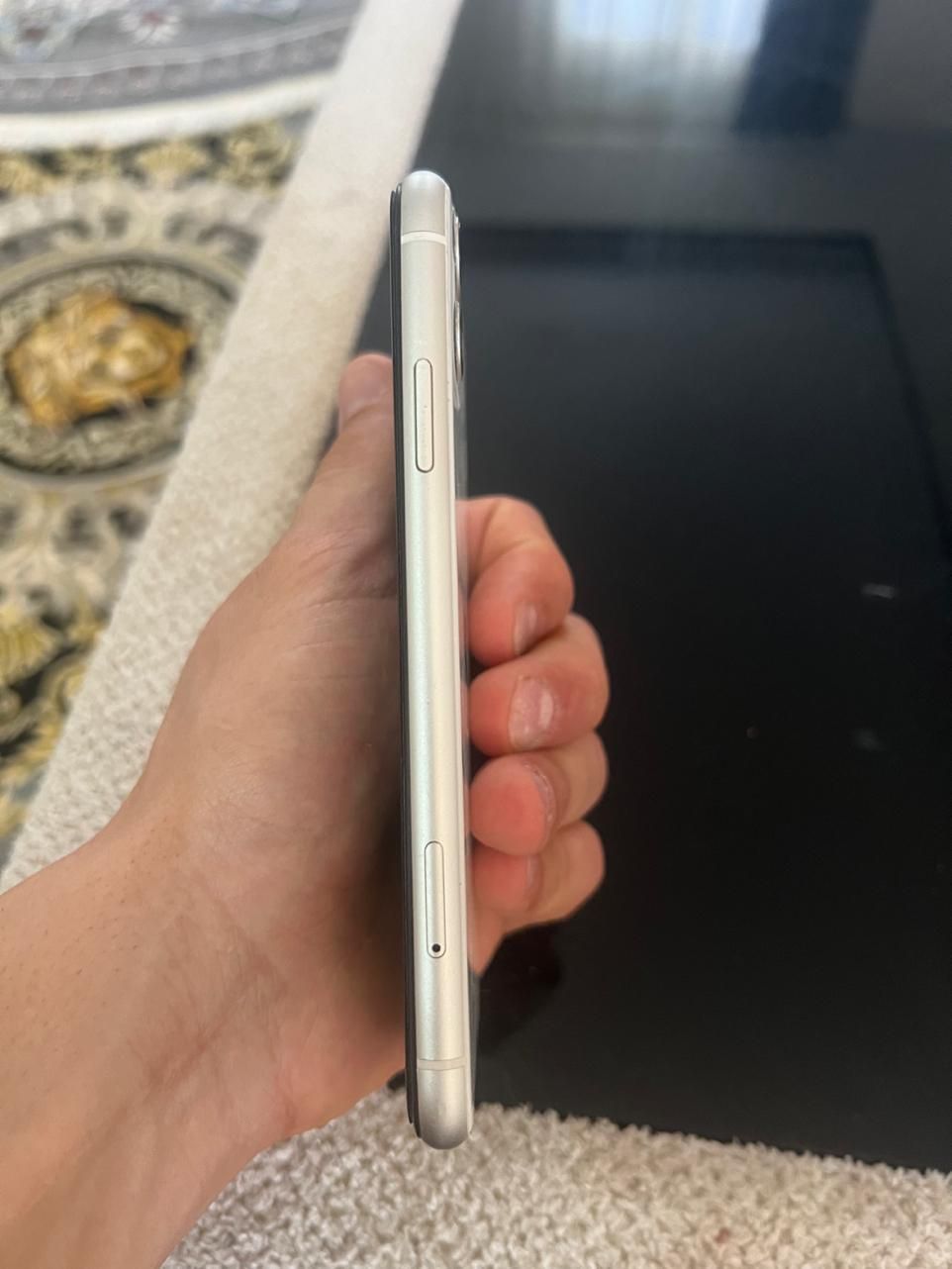 اپل iPhone 11 با حافظهٔ ۱۲۸ گیگابایت|موبایل|یزد, |دیوار