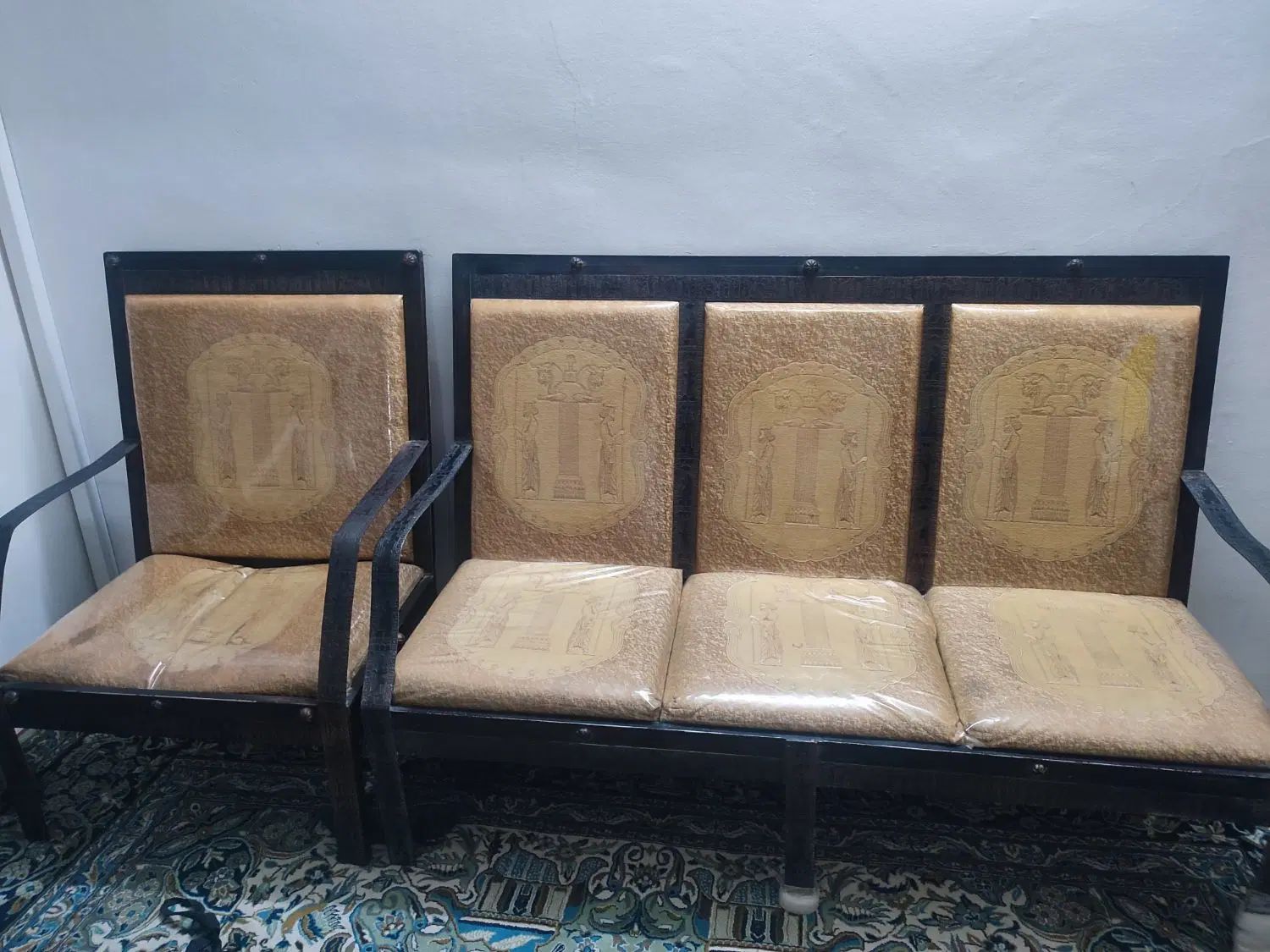 مبل ومیز|مبلمان خانگی و میز عسلی|مشهد, راهنمایی|دیوار