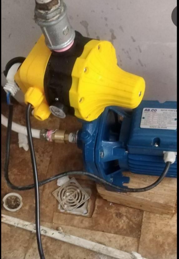 جوشکاری سیار ونصب پمپ آب خانگی وتعمیرات پمپ آب|خدمات پیشه و مهارت|شیراز, کوزه گری|دیوار