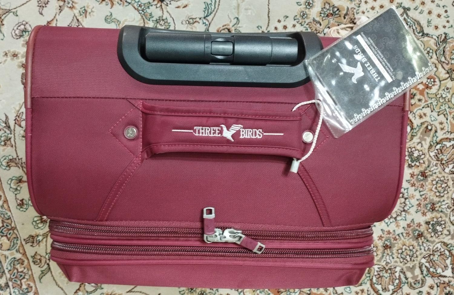 چمدان مسافرتی|کیف، کفش، کمربند|اندیشه, اندیشه فاز ۱|دیوار