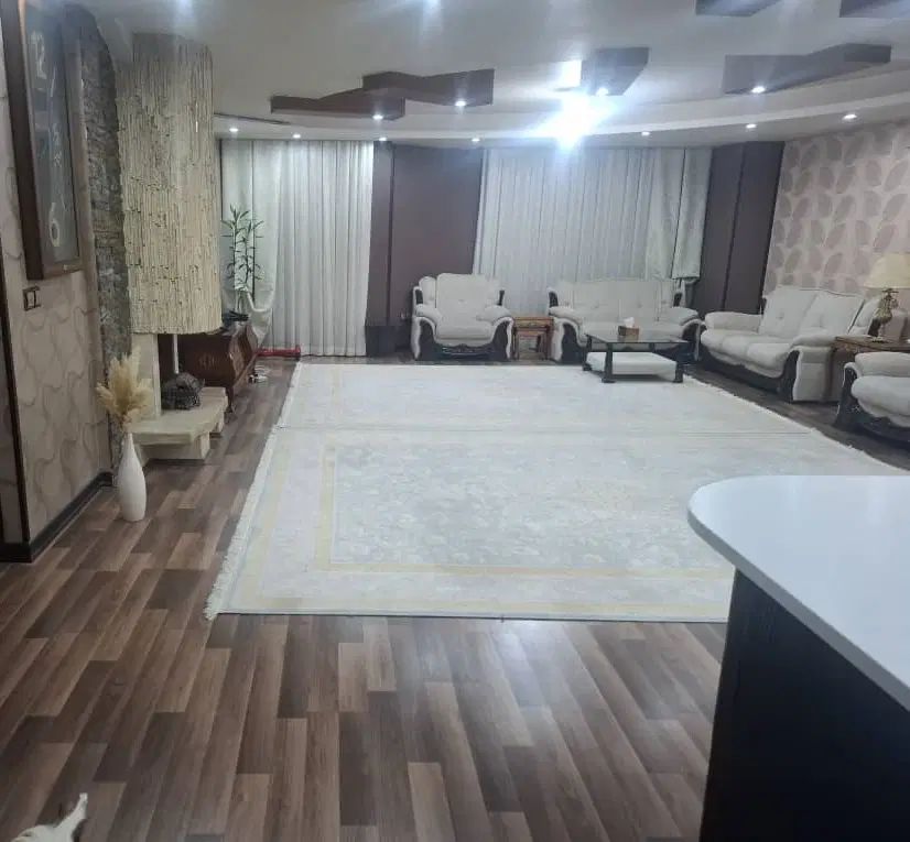 رهن و اجاره آپارتمان/۱۳۰ متری/۲ خوابه/باغستان غربی|اجارهٔ آپارتمان|کرج, باغستان|دیوار
