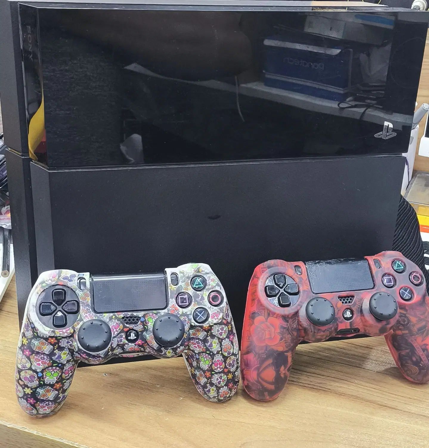 ps4 fat 1tbکپی خور ورژن 9|کنسول، بازی ویدئویی و آنلاین|تهران, فدک|دیوار