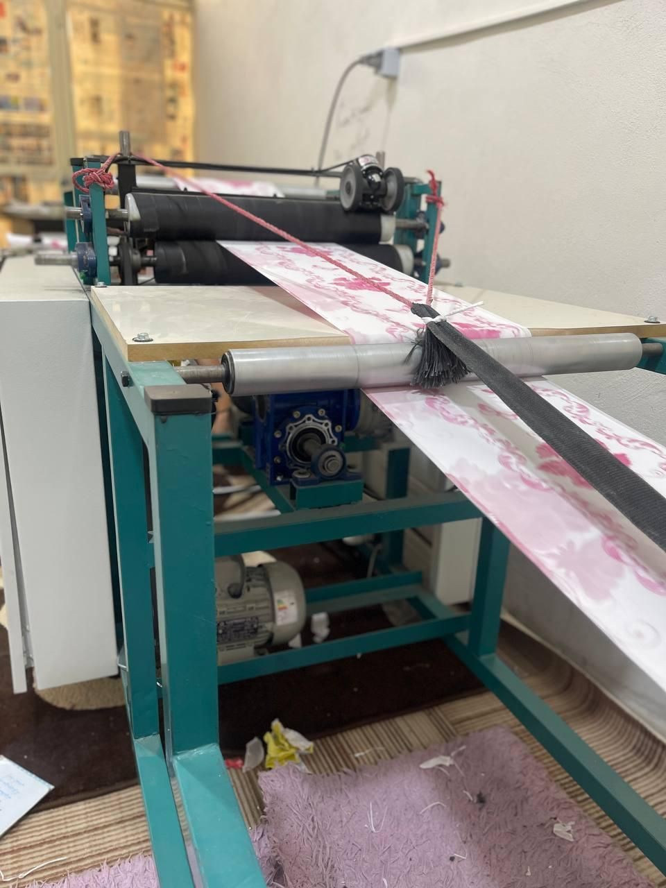 دستگاه سه کار رول کن .دوخت .پرفژدار|سفره، حوله، دستمال آشپزخانه|بندر گز, |دیوار