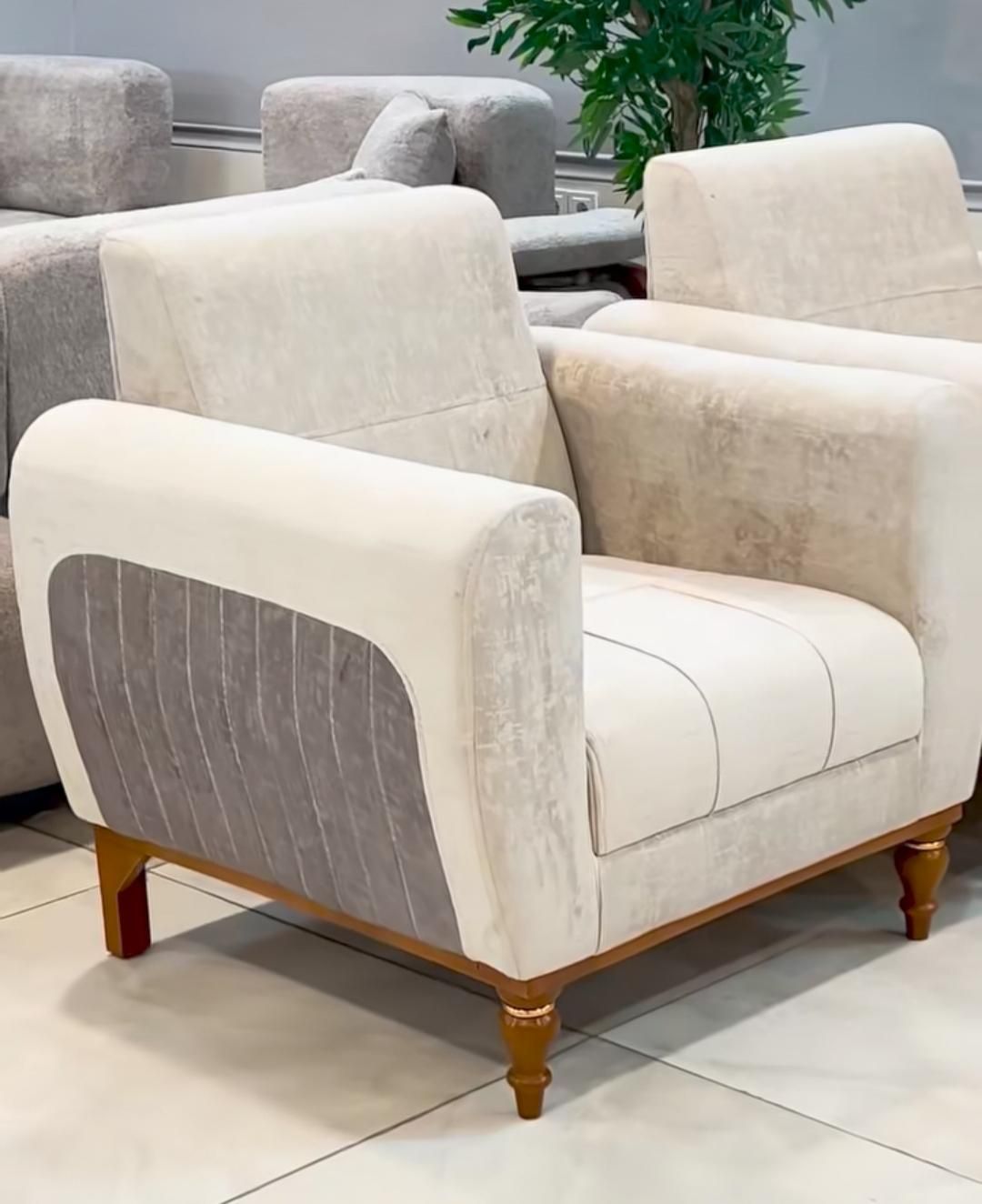 خیاط و رنگکار ماهر مبل نیازمندیم|استخدام صنعتی، فنی، مهندسی|کرمانشاه, |دیوار