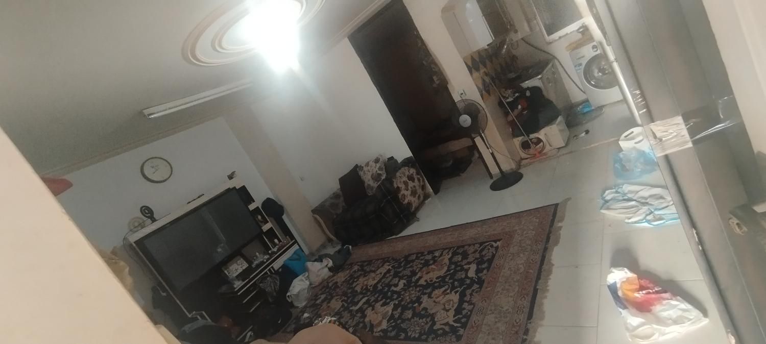 اجاره واحد مسکونی در حمیدیان|اجارهٔ خانه و ویلا|رشت, حمیدیان|دیوار