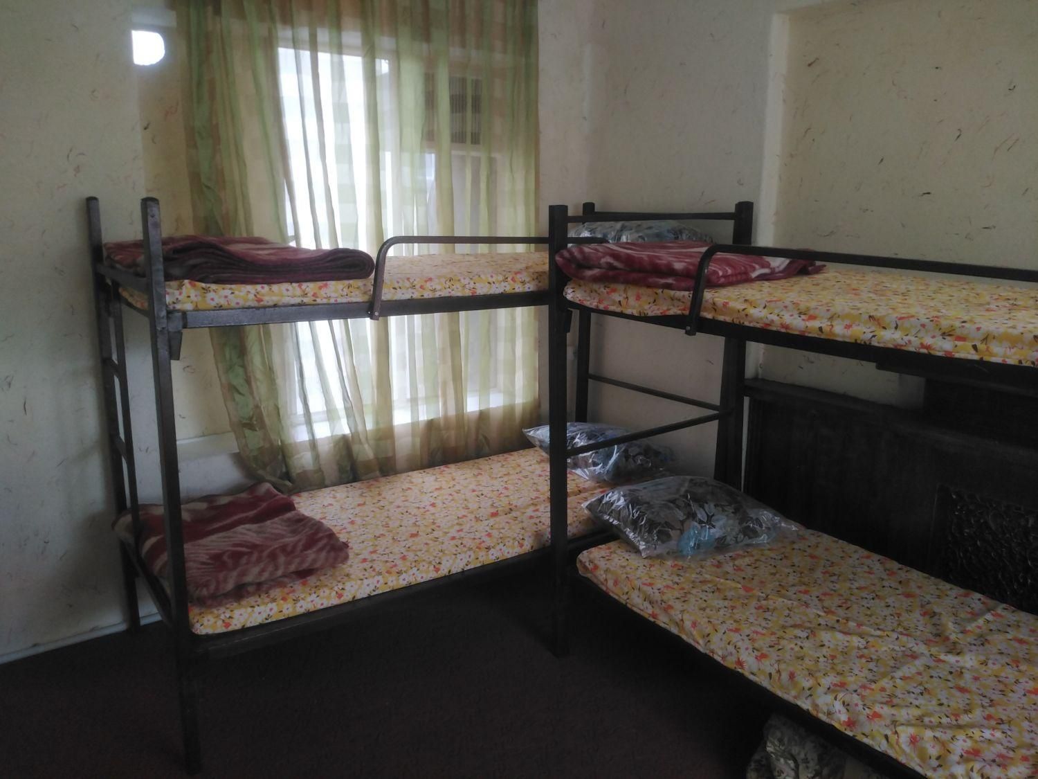 خوابگاه و پانسیون مردانه|اجارهٔ کوتاه‌مدت آپارتمان و سوئیت|تهران, ارامنه|دیوار