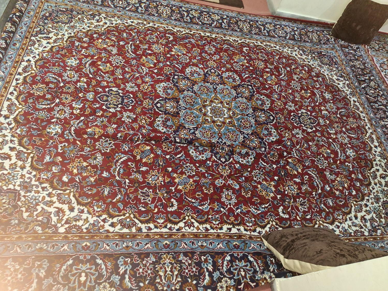 یک عدد فرش 12 متری|فرش|قم, انسجام|دیوار