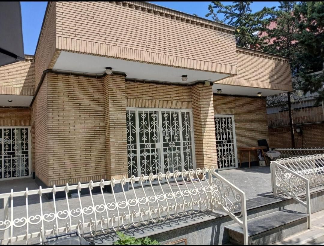 یک طبقه از ویلایی*ورودی مستقل ومجزا*حیاط در اختیار|اجارهٔ خانه و ویلا|کرج, عظیمیه|دیوار