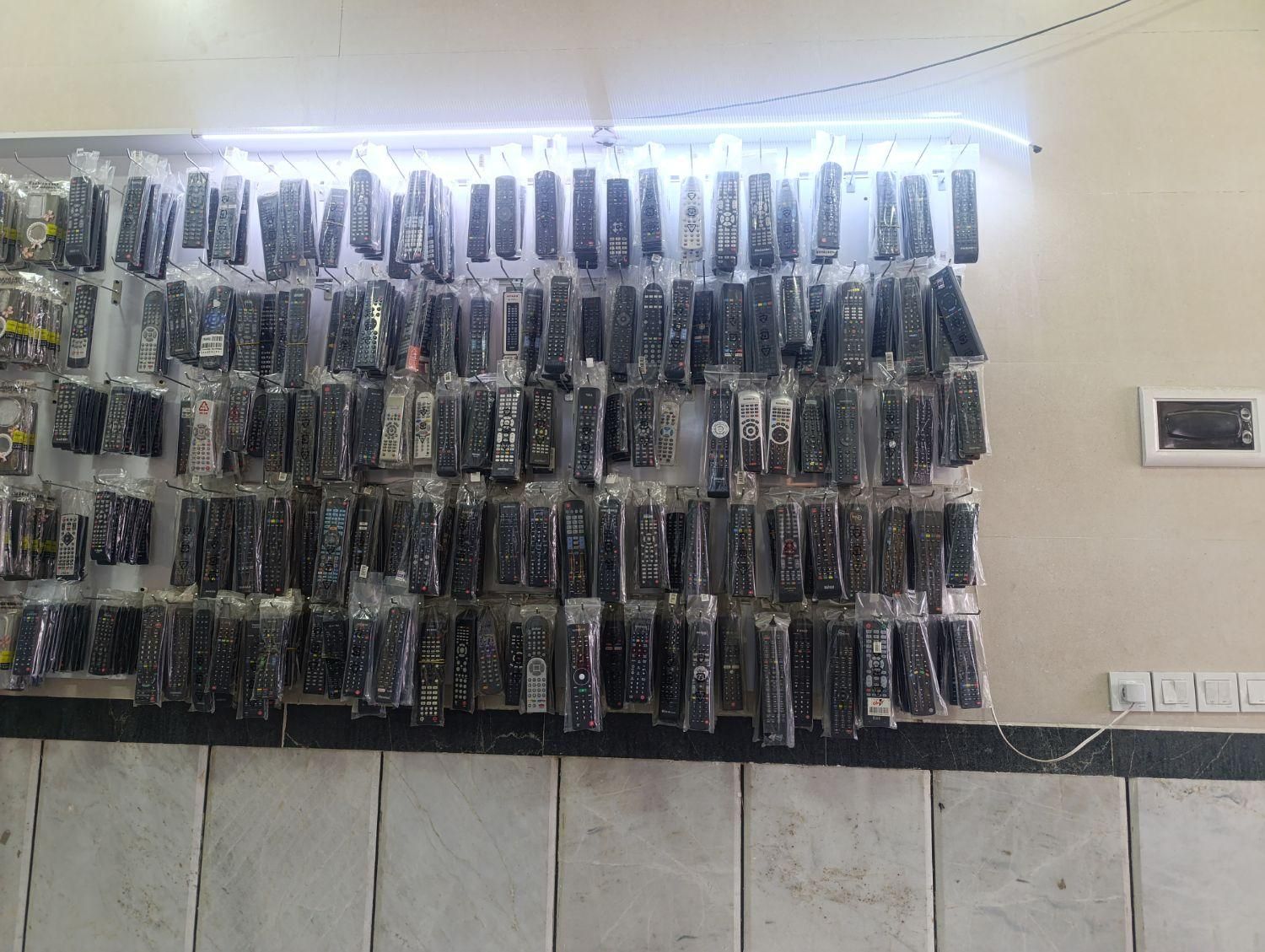 لوازم جانبی موبایل  و کنترل|لوازم جانبی موبایل و تبلت|آزادشهر, |دیوار