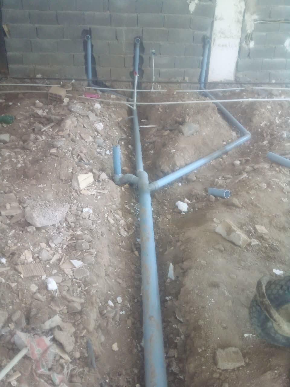 لوله کش لوله کشی اب نصب پمپ مخزن شیرالات رفع نم|خدمات پیشه و مهارت|محمدشهر, محمدشهر|دیوار