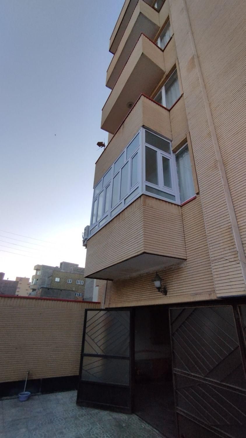 درب و پنجره پا چلاقی پی وی سی pvc دو جداره وتک|مصالح و تجهیزات ساختمان|تبریز, |دیوار