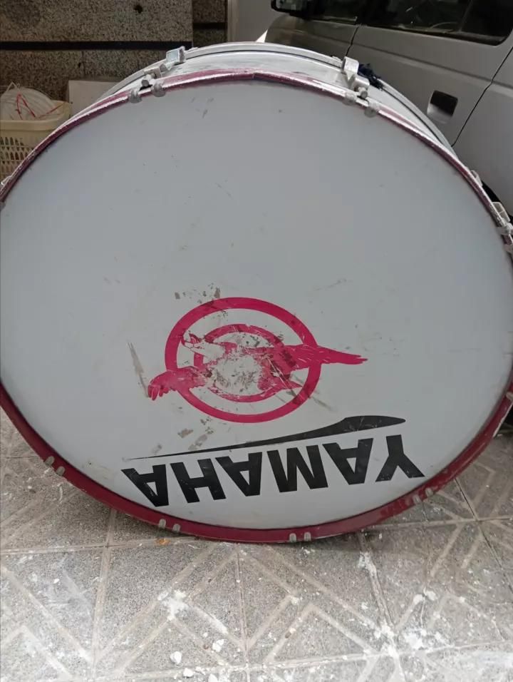 طبل|درام و پرکاشن|اسلامشهر, زرافشان|دیوار