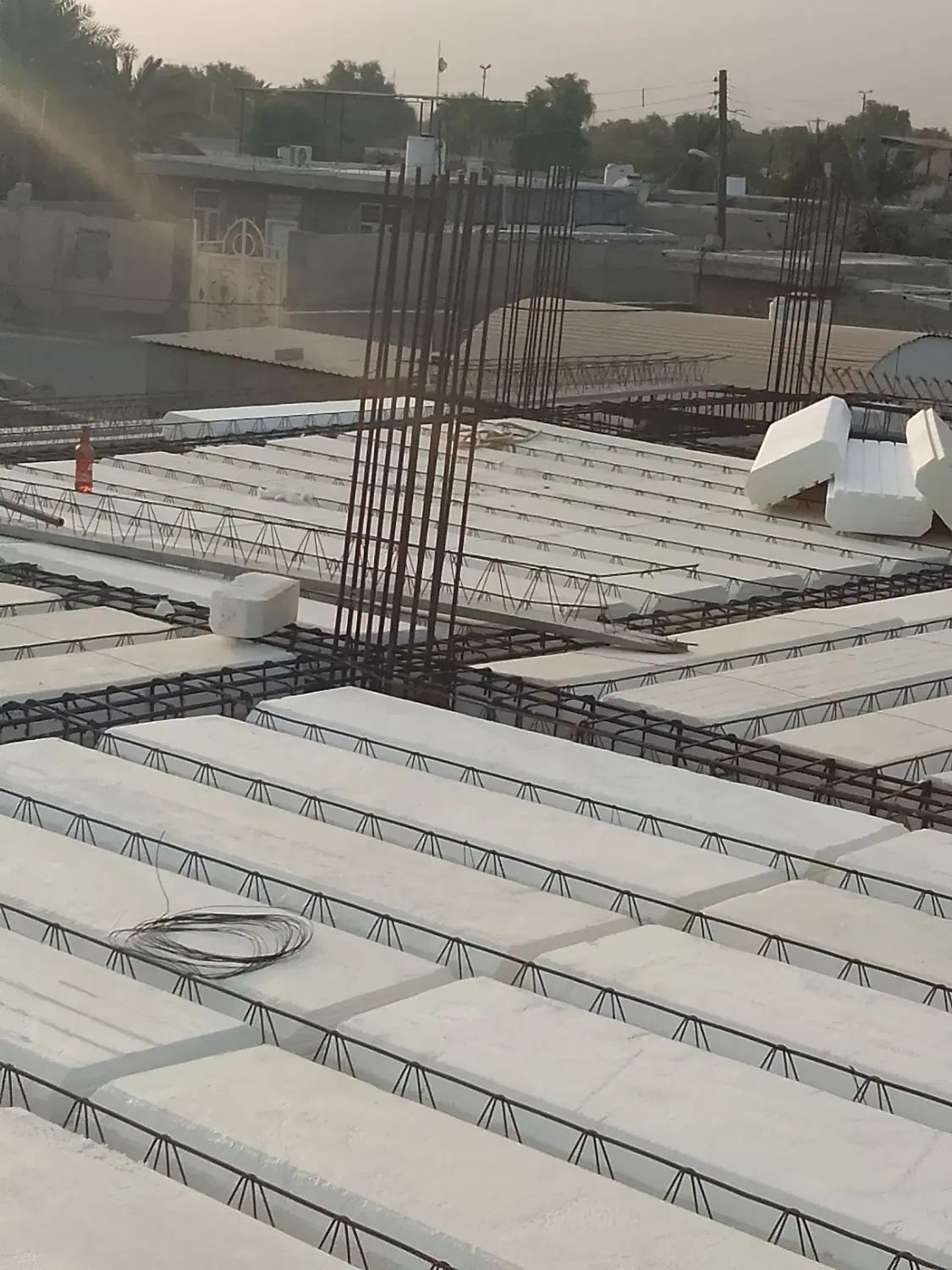 نیازمند کار گر الموتور بندی کار در ایسین در ایسین|استخدام معماری، عمران و ساختمانی|بندرعباس, |دیوار