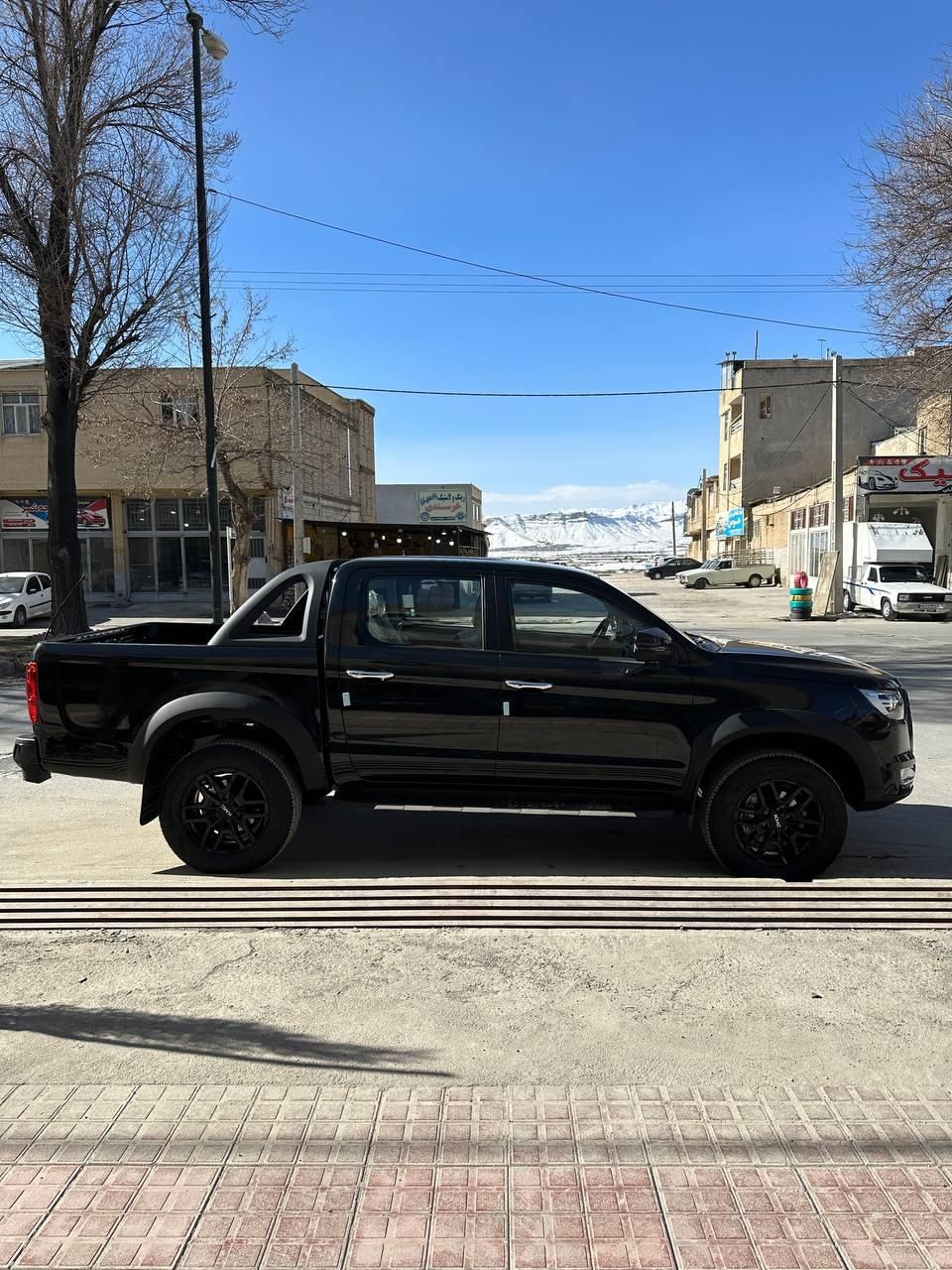 کی ام سی تی 8 404 مشکی|خودرو سواری و وانت|شهرکرد, |دیوار