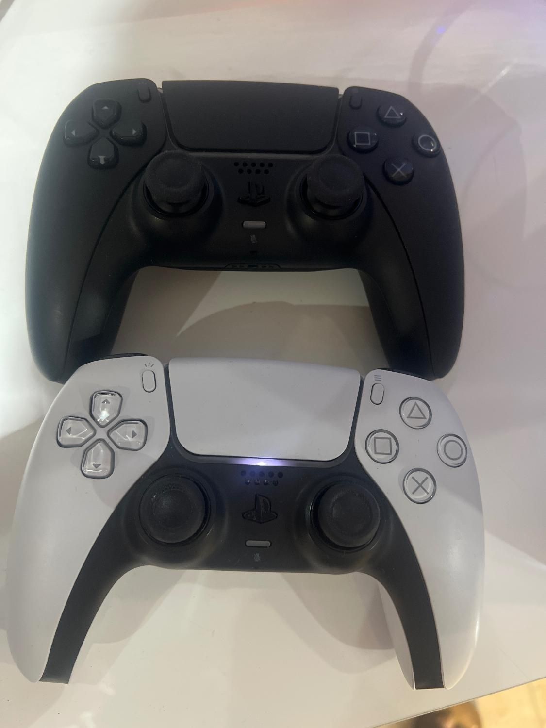 Ps5 با بازی و دو دسته و فن|کنسول، بازی ویدئویی و آنلاین|تهران, ارامنه|دیوار