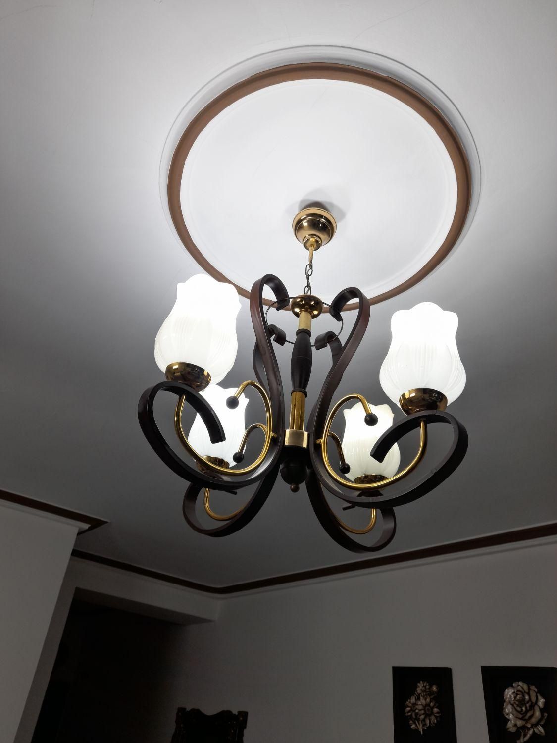 لوستر ۴ شاخه|لوستر و چراغ آویز|باقرشهر, |دیوار