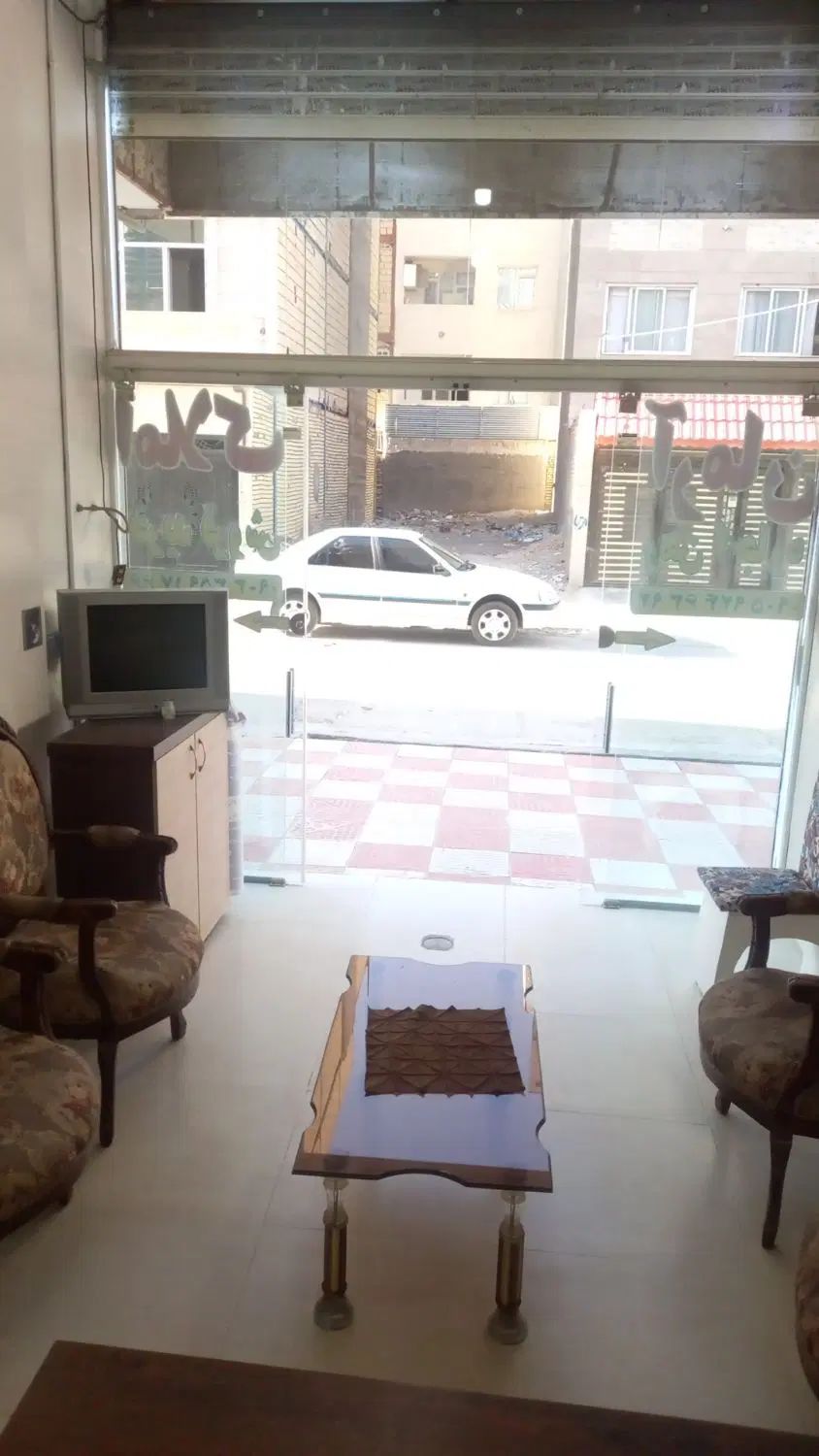 مغازه فروشی ۱۸ متری در شهرک صبا پنجتن|فروش مغازه و غرفه|مشهد, پنجتن|دیوار