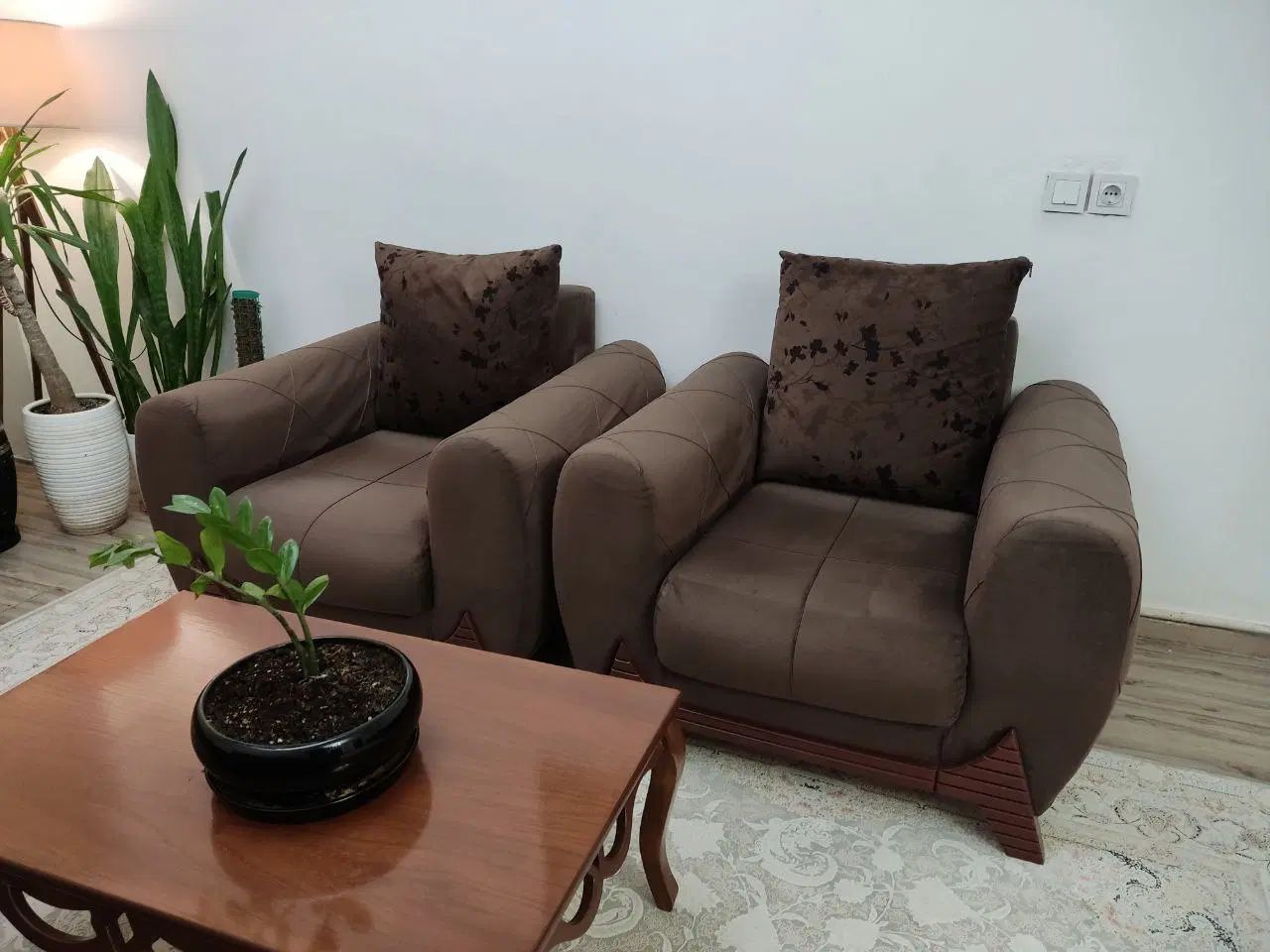 مبل هفت نفره|مبلمان خانگی و میز عسلی|کرج, ملک‌آباد|دیوار