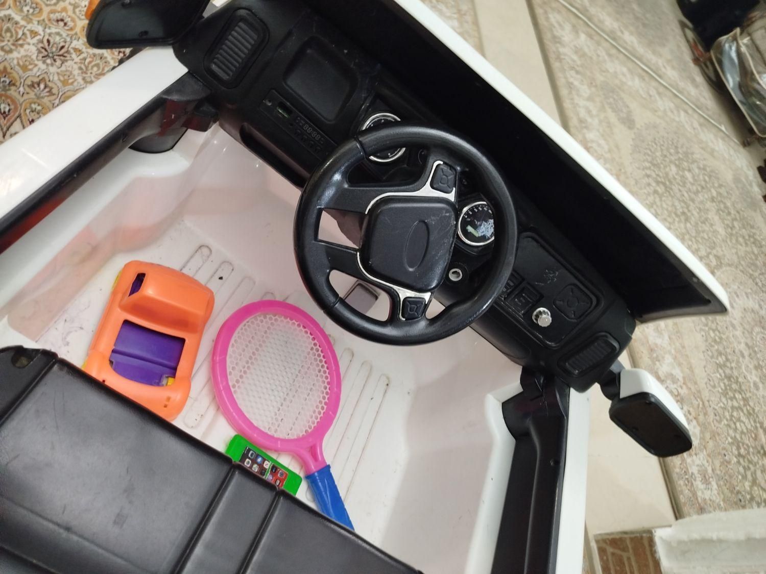 ماشین شارژی درحد نو|اسباب‌‌بازی|امیدیه, |دیوار