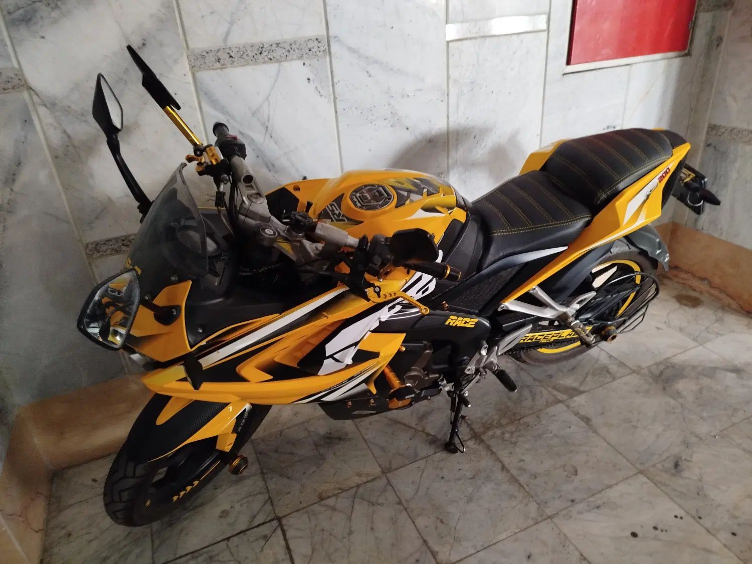 Rs200|موتورسیکلت|تهران, شهرک آپادانا|دیوار
