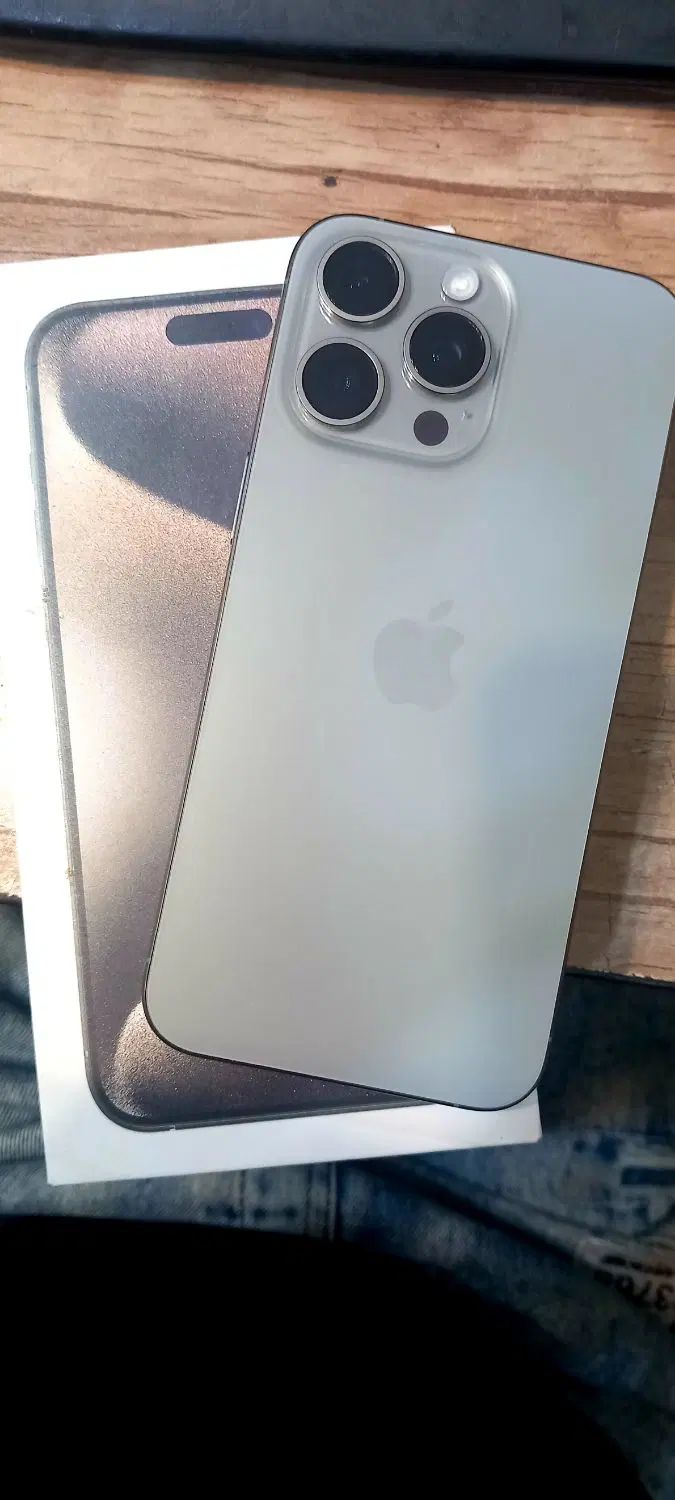 اپل iPhone 15 Pro Max با حافظهٔ ۲۵۶ گیگابایت|موبایل|تهران, نیروی هوایی (پیروزی)|دیوار