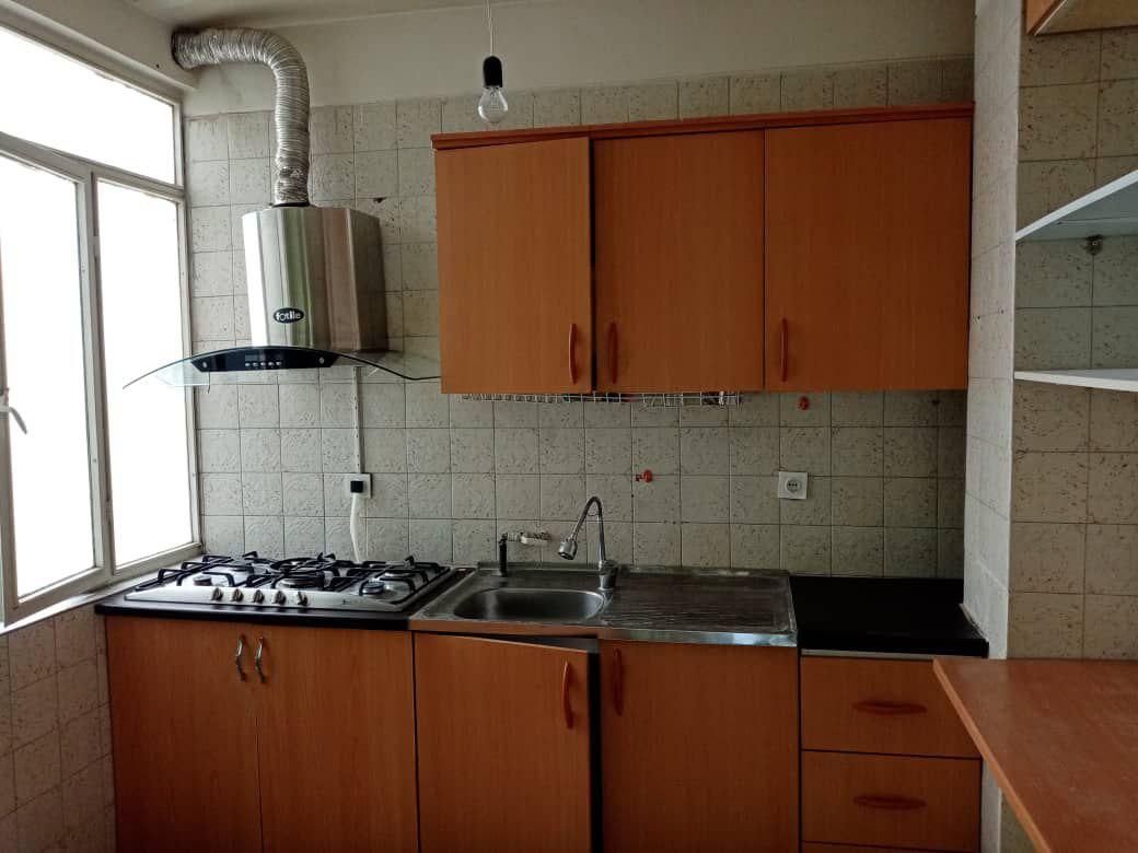 اپارتمان ۷۰ متر مفید یکخوابه با نور گیری از هر طرف|اجارهٔ آپارتمان|تهران, شهرک آزادی|دیوار
