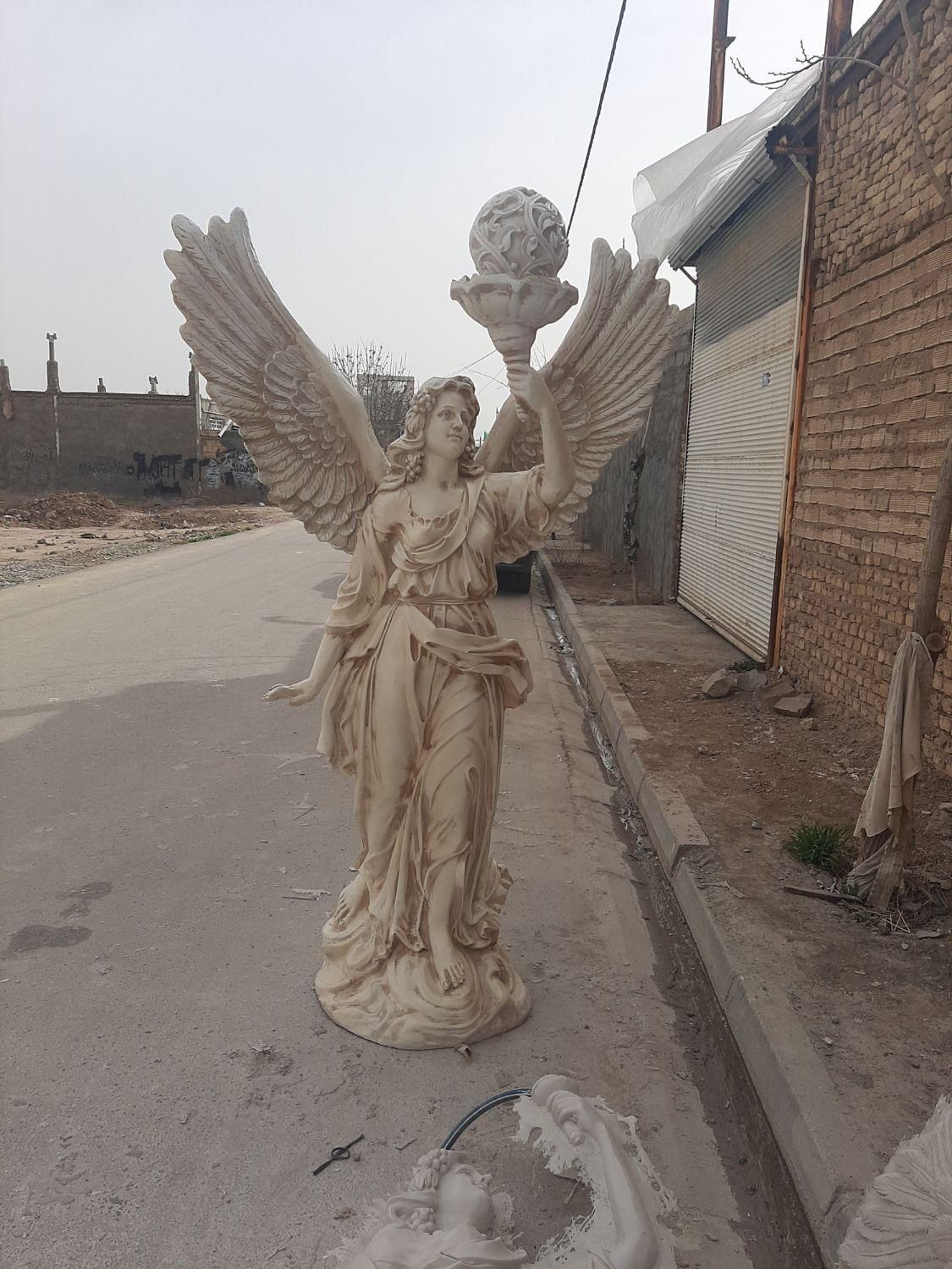 ابنما، فرشته، مجسمه بزرگ باغی ( مجسمه سازی اطمانی)|عمدهفروشی|مشهد, نوید|دیوار