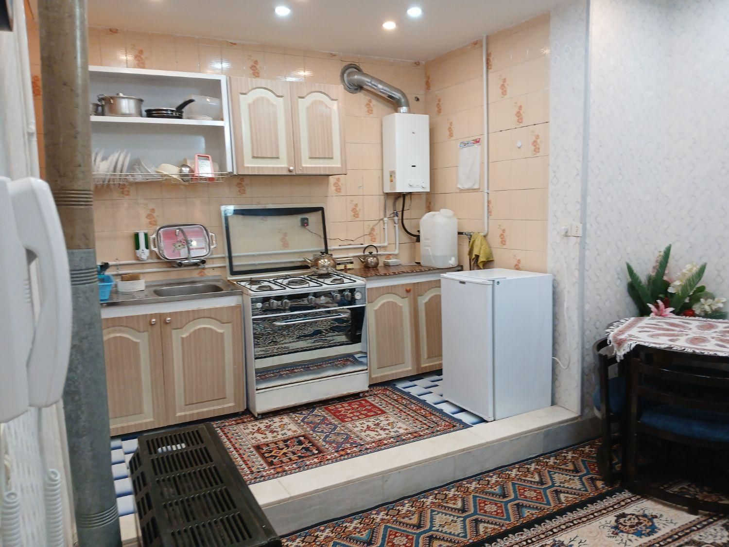 اجاره روزانه سوییت منزل اتاق خانه مسافر در نایین|اجارهٔ کوتاه‌مدت آپارتمان و سوئیت|نائین, |دیوار