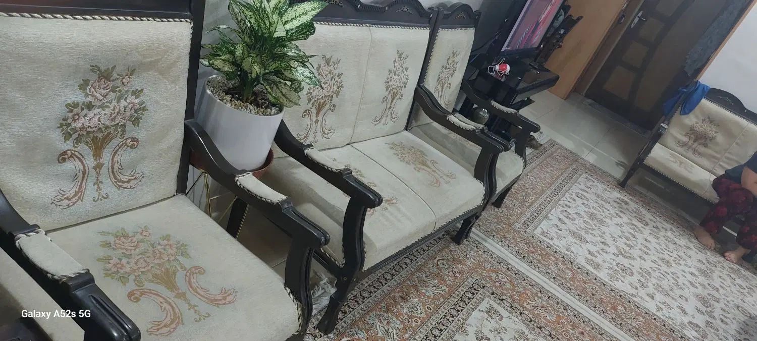 مبل هشت نفره|مبلمان خانگی و میز عسلی|اصفهان, کشاورزی|دیوار