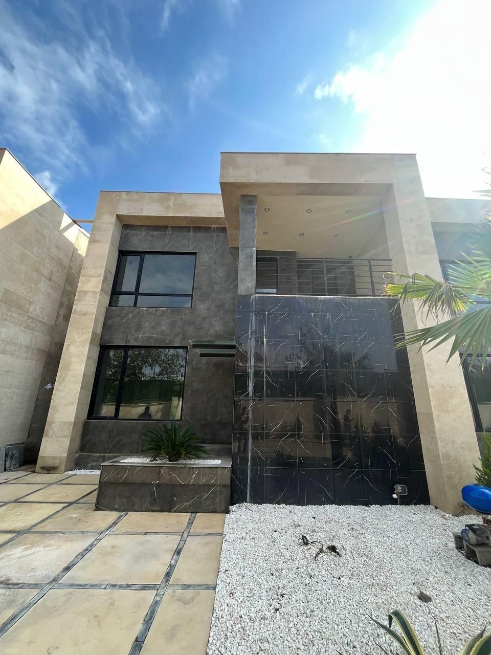 ویلا مدرن سند دار 200 متر/ دیزاین لوکس+سبک اروپایی|فروش خانه و ویلا|کیاشهر, |دیوار