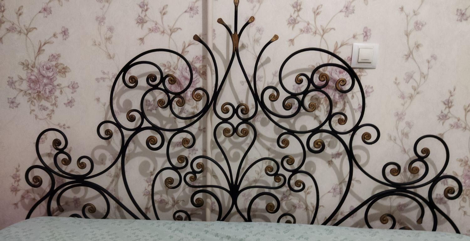 تخت فرفورژه|تخت و سرویس خواب|رشت, حافظ آباد|دیوار