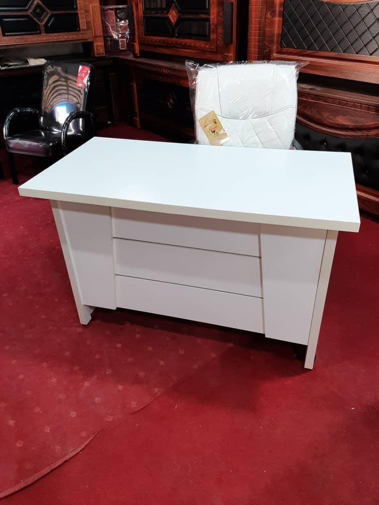 میز اداری ۱۲۰ در ۶۰ دو کشو رنگ بندی کامل صندلی|دفتر کار|تهران, پردیسان|دیوار