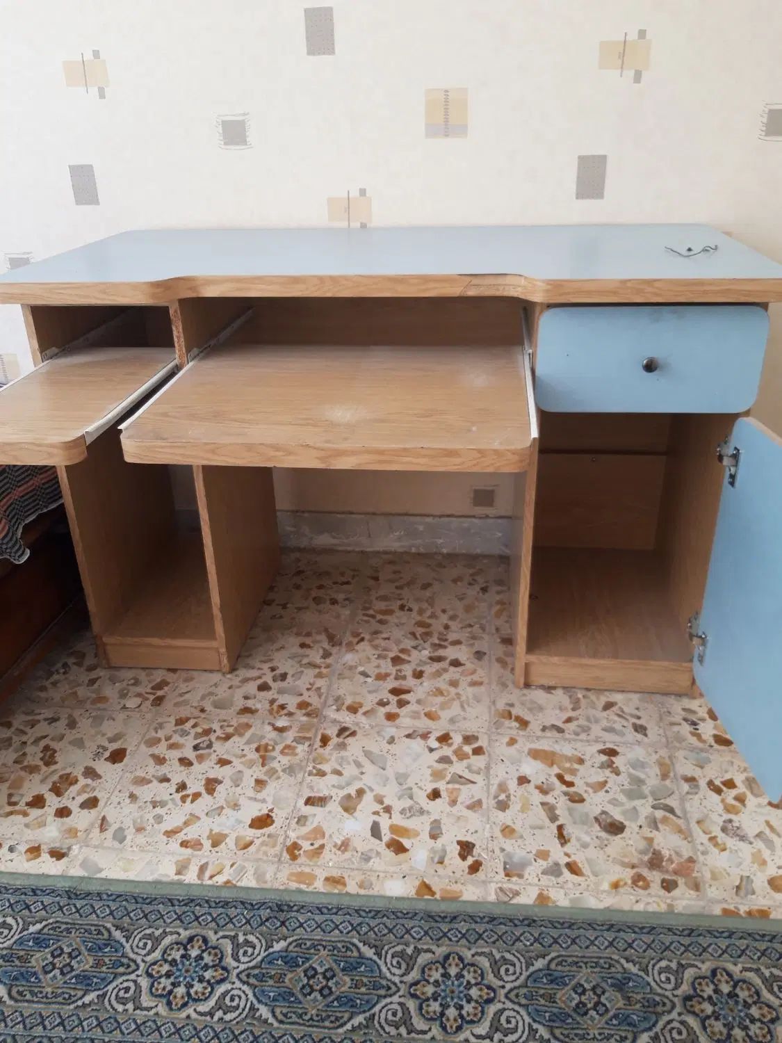 میزتحریر.دراور.پیش دستی کتری کاردقالی لوستر سررسید|حراج|اصفهان, مرداویج|دیوار