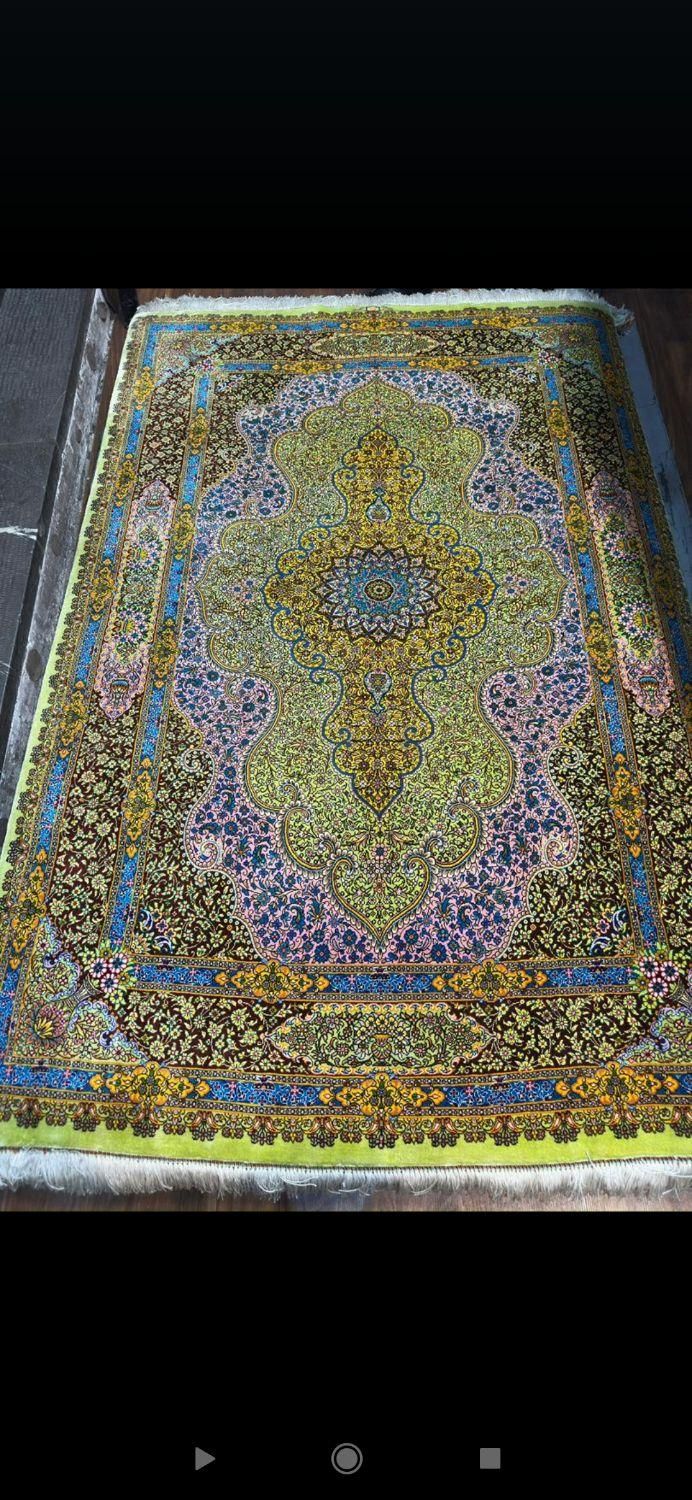 فروشنده علیا ماهی سالاری نوین فر شیر فر خطیبی|فرش|تهران, تجریش|دیوار