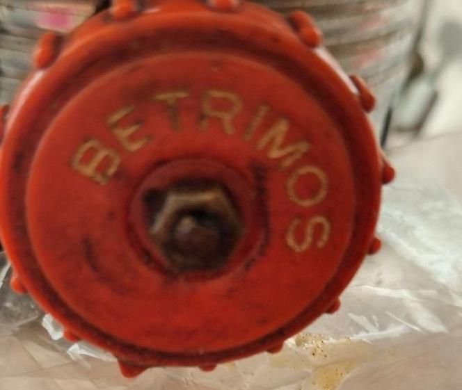 چراغ زنبوری قدیمی برای دهه ۵۰ هنوز نفت داخلش|کلکسیون اشیاء عتیقه|تهران, افسریه شمالی|دیوار