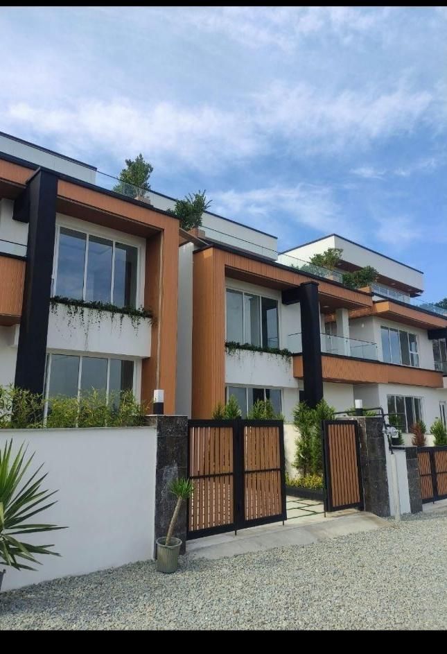 ویلا داخل شهرک در نشتارود|فروش خانه و ویلا|نشتارود, |دیوار