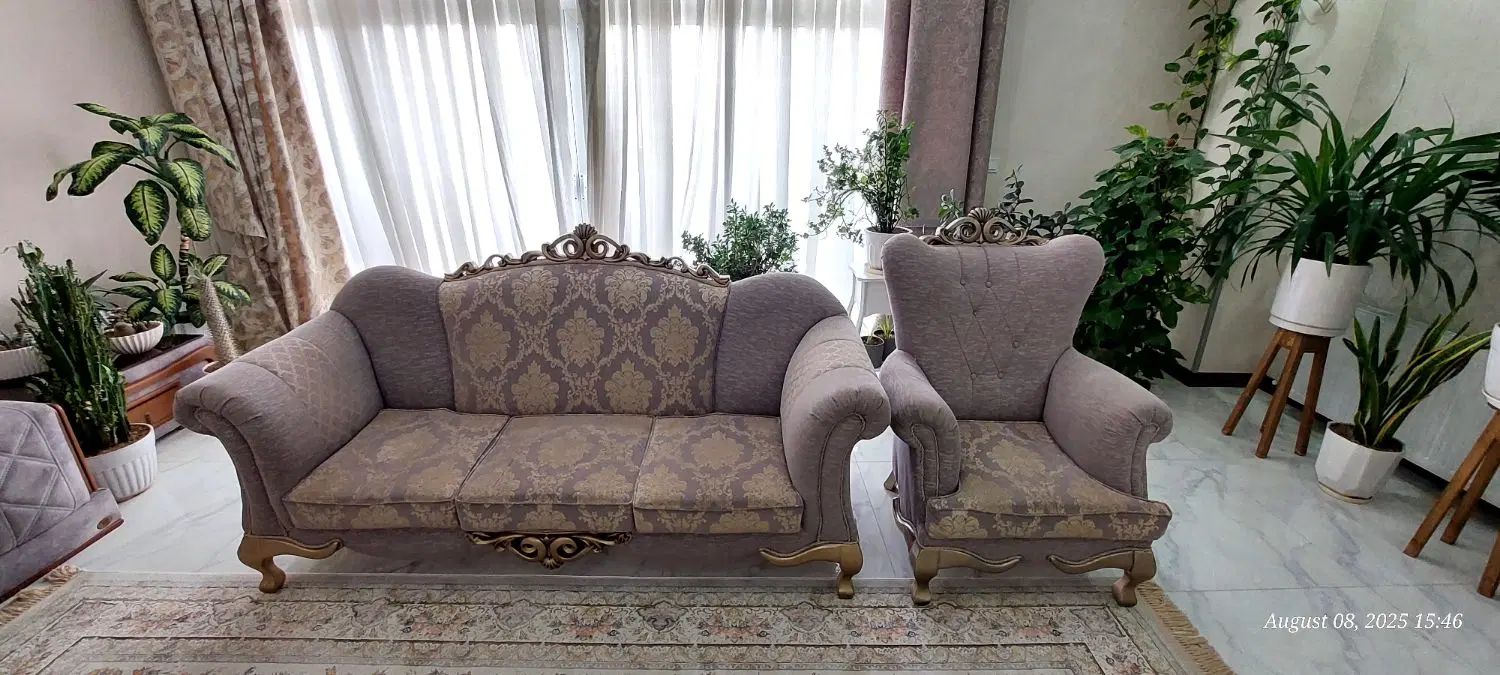 مبلمان ۷ نفره + ناهارخوری۷ نفره + روکش مخمل|مبلمان خانگی و میز عسلی|اصفهان, جوزدان الیادران|دیوار
