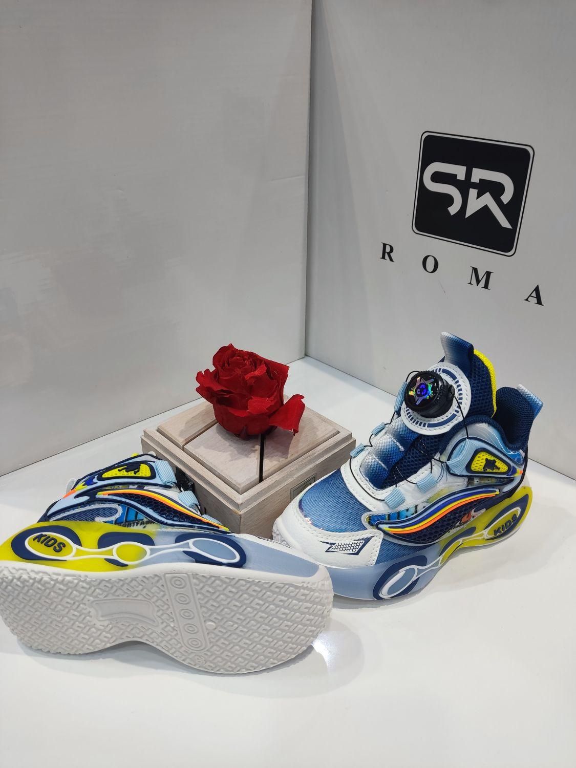 کفش کتونی بچگانه سایز 26/31اردلان بیرانوند|کیف، کفش، کمربند|خرمآباد, |دیوار