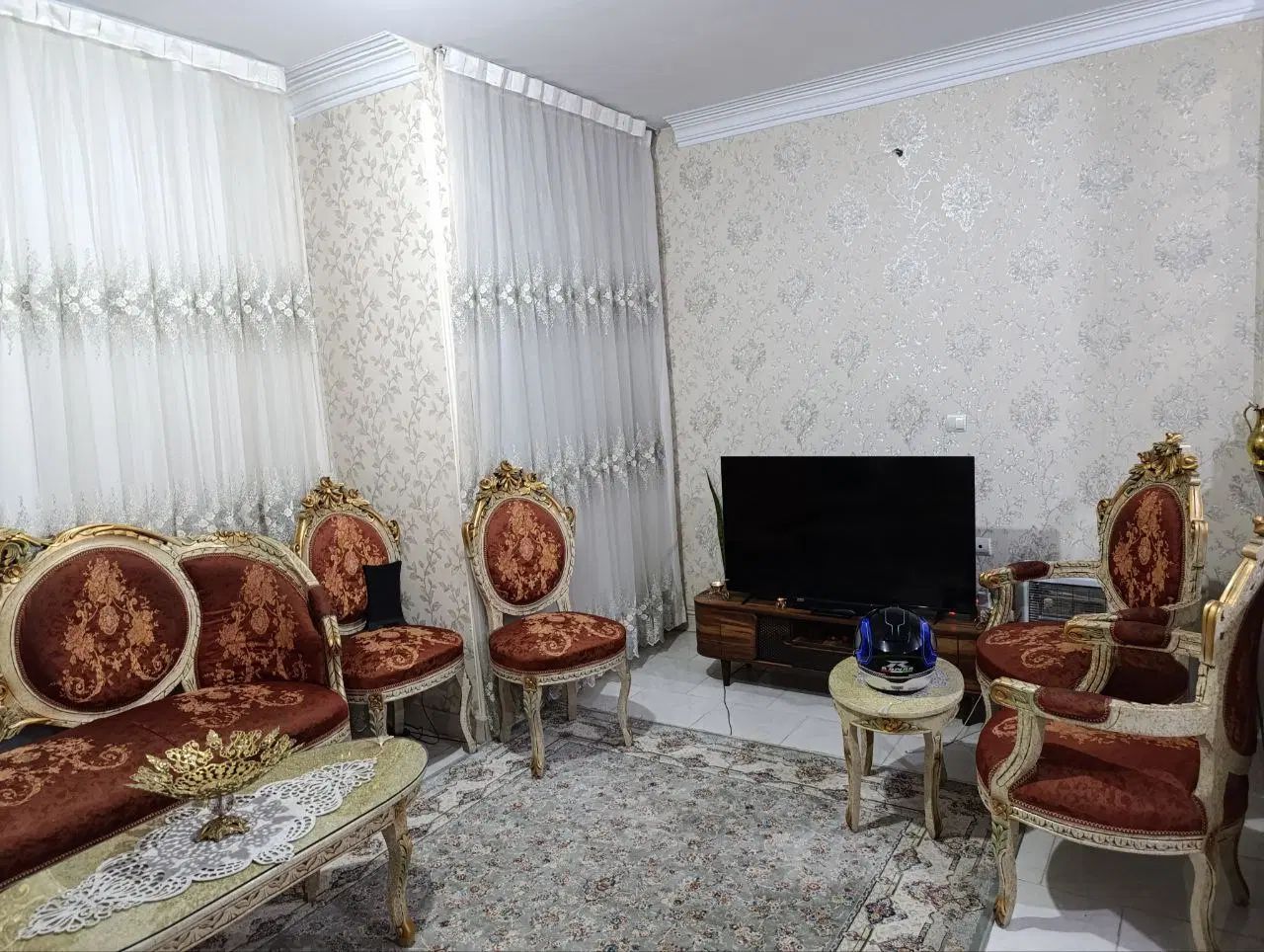 مبل  سلطنتی|مبلمان خانگی و میز عسلی|تهران, طیب|دیوار