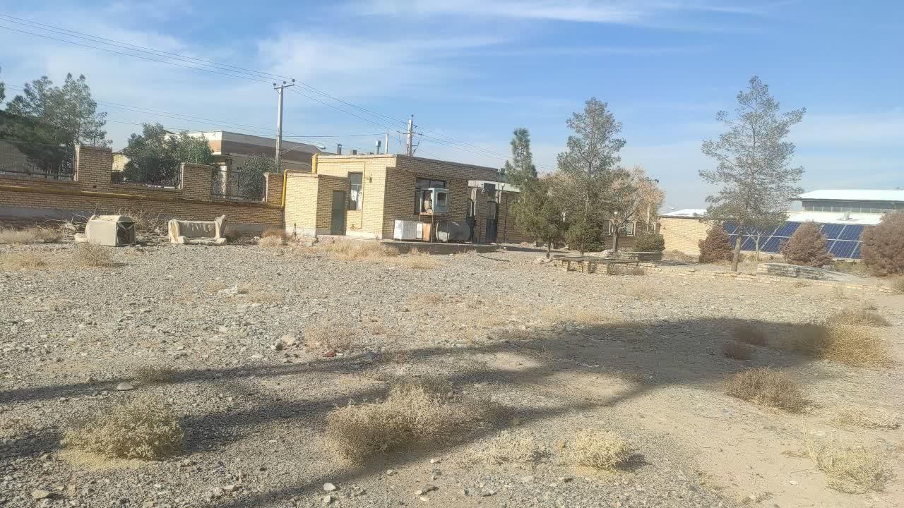 اجاره محوطه ۳۰۰۰ متری در شهرک صنعتی جعفرآباد ۱|اجارهٔ دفتر صنعتی، کشاورزی، تجاری|کاشان, شهرک صنعتی جعفرآباد ۱|دیوار