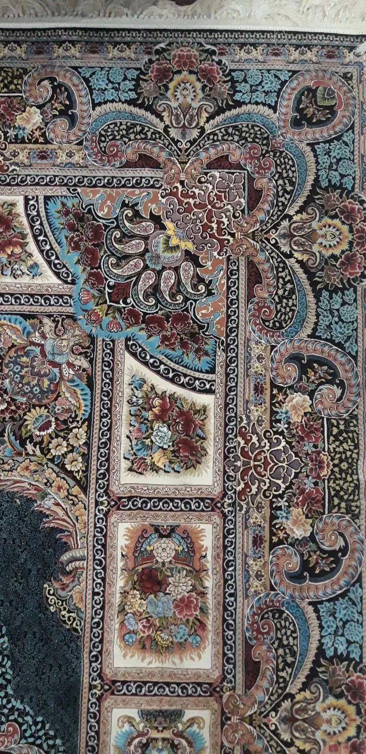 یک تخته فرش ۹ متری ۱۲۰۰ شانه ریشه کاشان در حد نو|فرش|ابهر, |دیوار