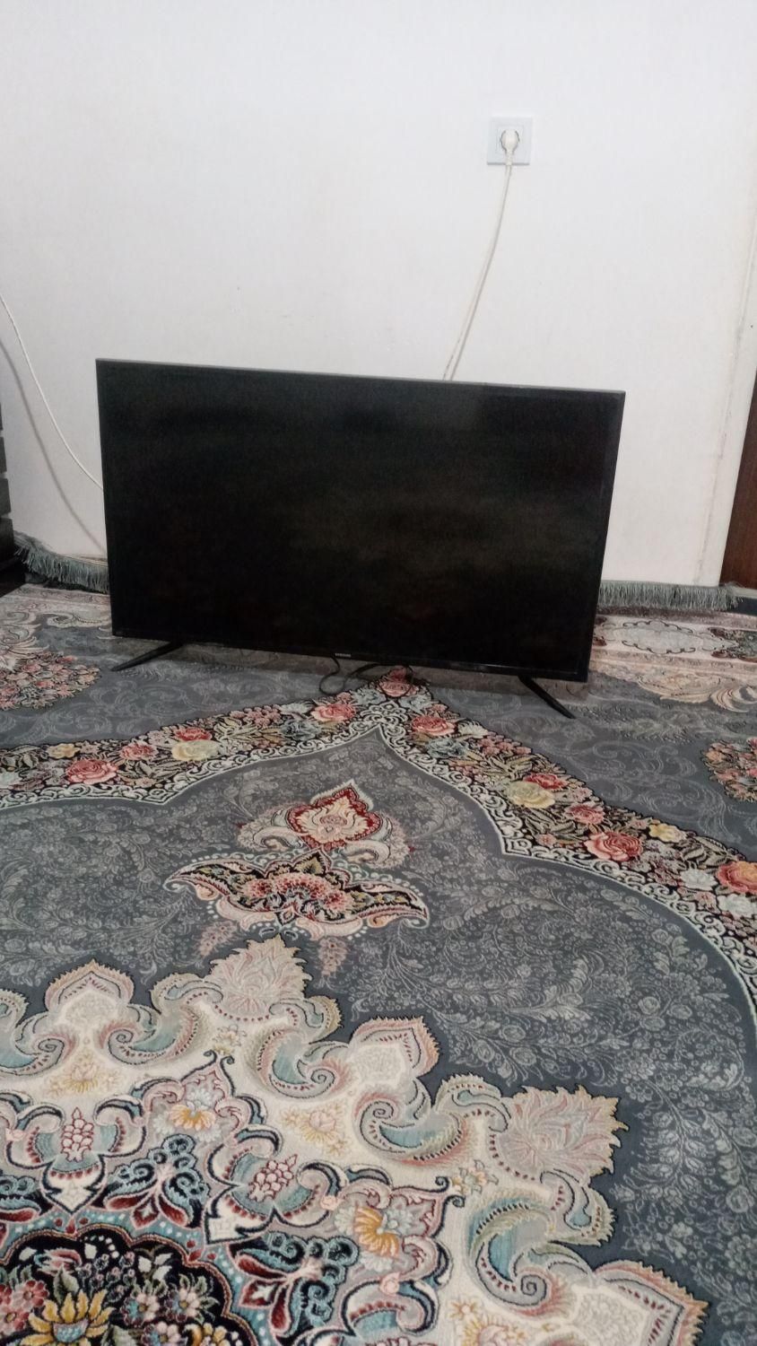 تلویزیون ال ای دی ۴۰ اینج سامسونگ|تلویزیون و پروژکتور|شیروان (خراسان), |دیوار